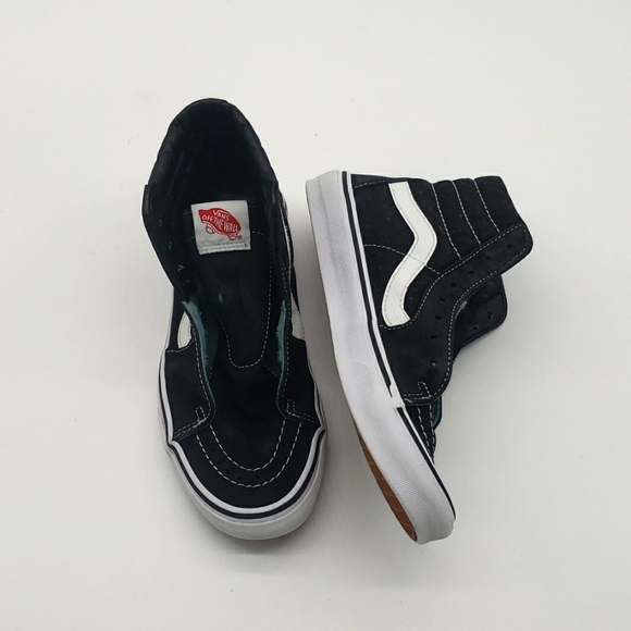 Woman VANS SNEAKERS SIZE 6 1/2 COLOR BLACK SUEDE THIS ITEM IS USED - Picture 1 of 8